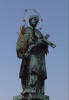 En el Puente de Carlos hay más de 500 metros y podremos contemplar 30 estatuas. Estatua de San Juan Nepomuceno.