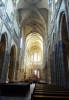 La catedral de San Vito, de estilo neogótico fue la primera que se terminó. Está decorada con estatuas de catorce santos.