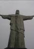 El Corcovado alberga en su cumbre al Cristo Redentor, estatua de 30 m. de alto que puede verse desde cualquier punto de la ciudad.