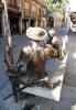 Homenaje al IV Centenario de El Quijote, frente a la casa natal de Miguel de Cervantes.